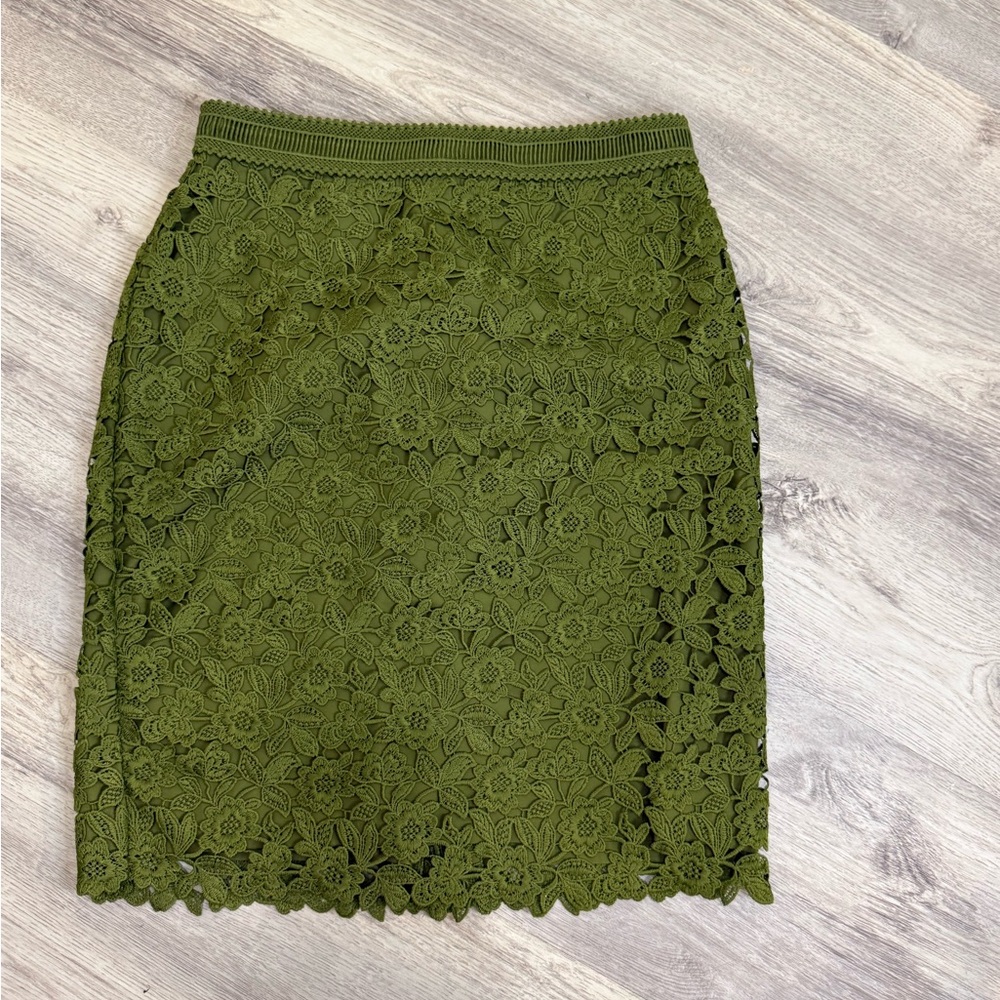 Ann‎ Taylor Olive Lace Pencil Skirt